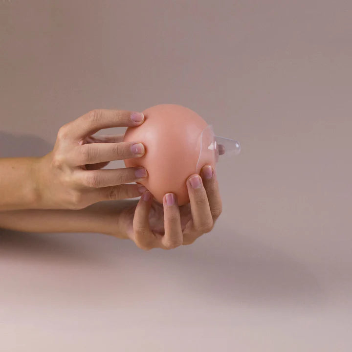 SUAVINEX SILICONE NIPPLE SHIELDS WITH STORAGE BOX