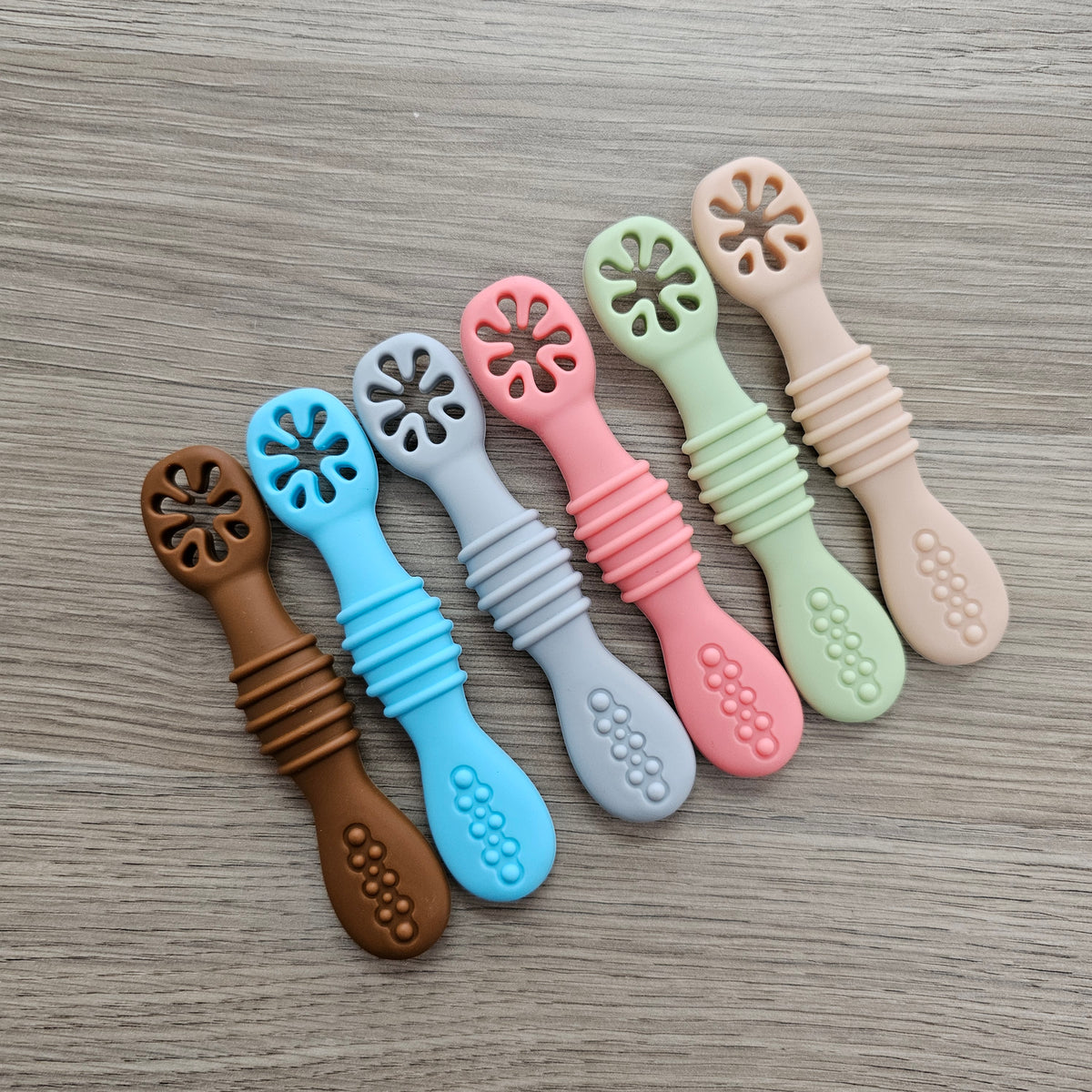 Silicone baby pre-spoon